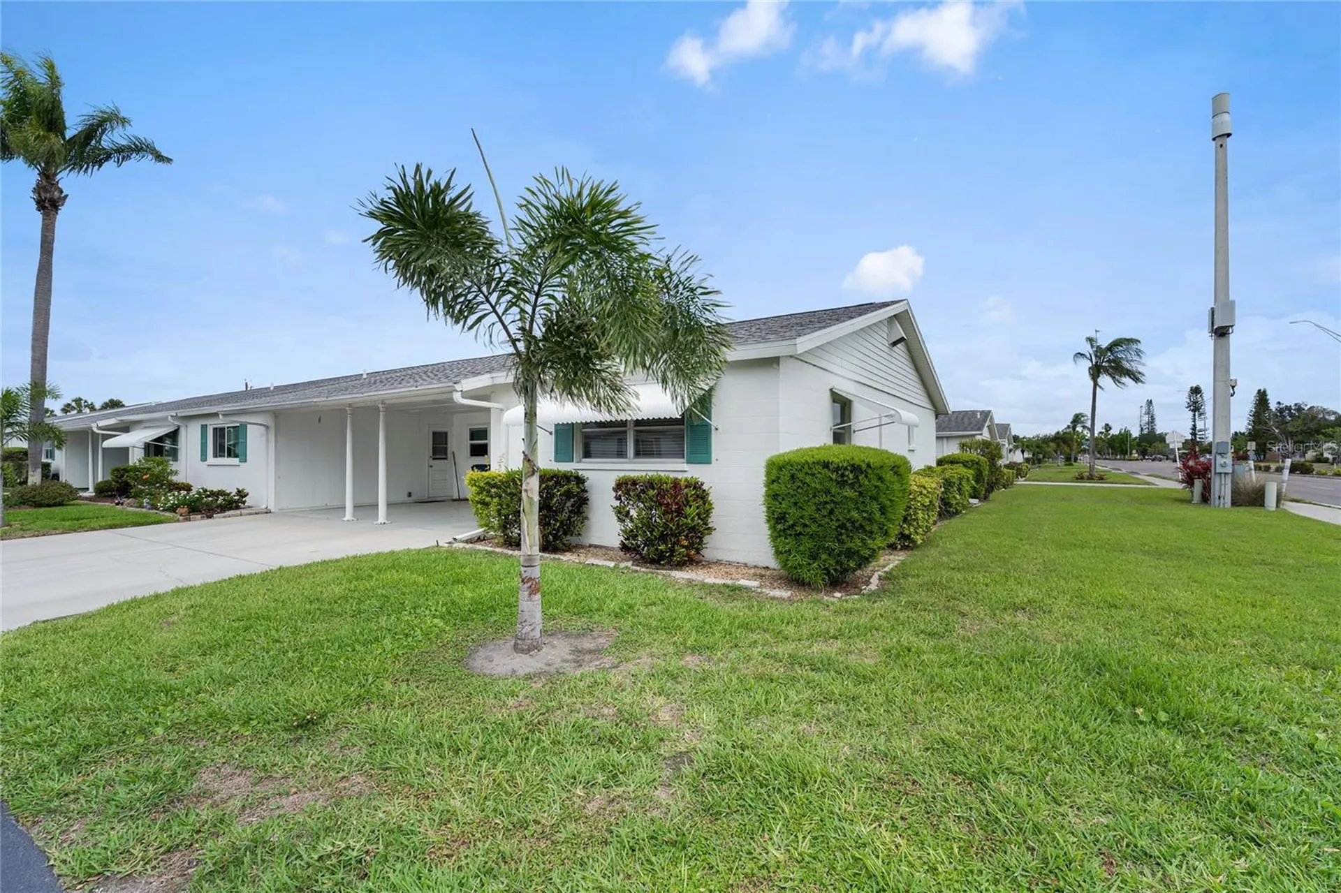 5972 Hibiscus Drive Bradenton FL 34207