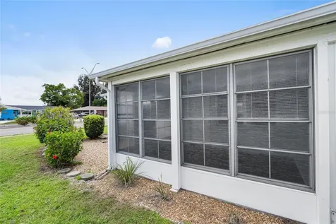 5972 Hibiscus Drive Bradenton FL 34207