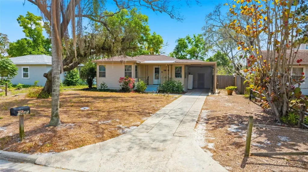 1445 Pine Street Clearwater FL 33756