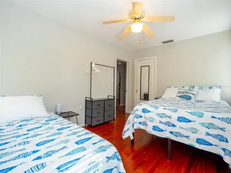 1445 Pine Street Clearwater FL 33756