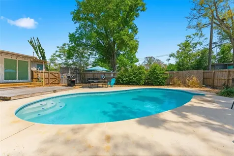 1445 Pine Street Clearwater FL 33756