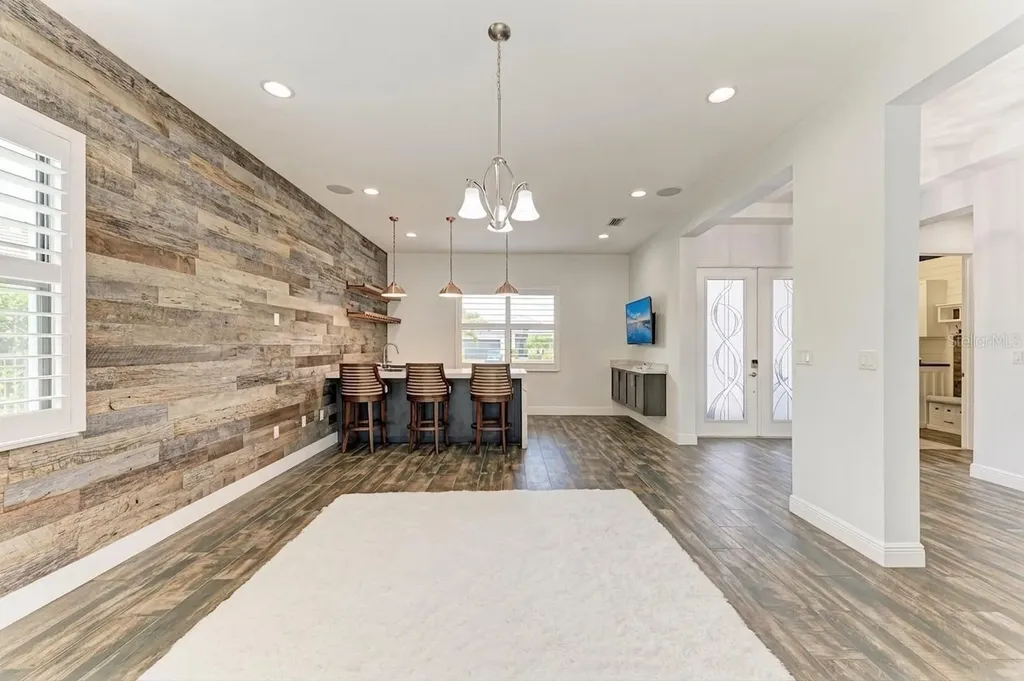 8969 Bernini Place Sarasota FL 34240