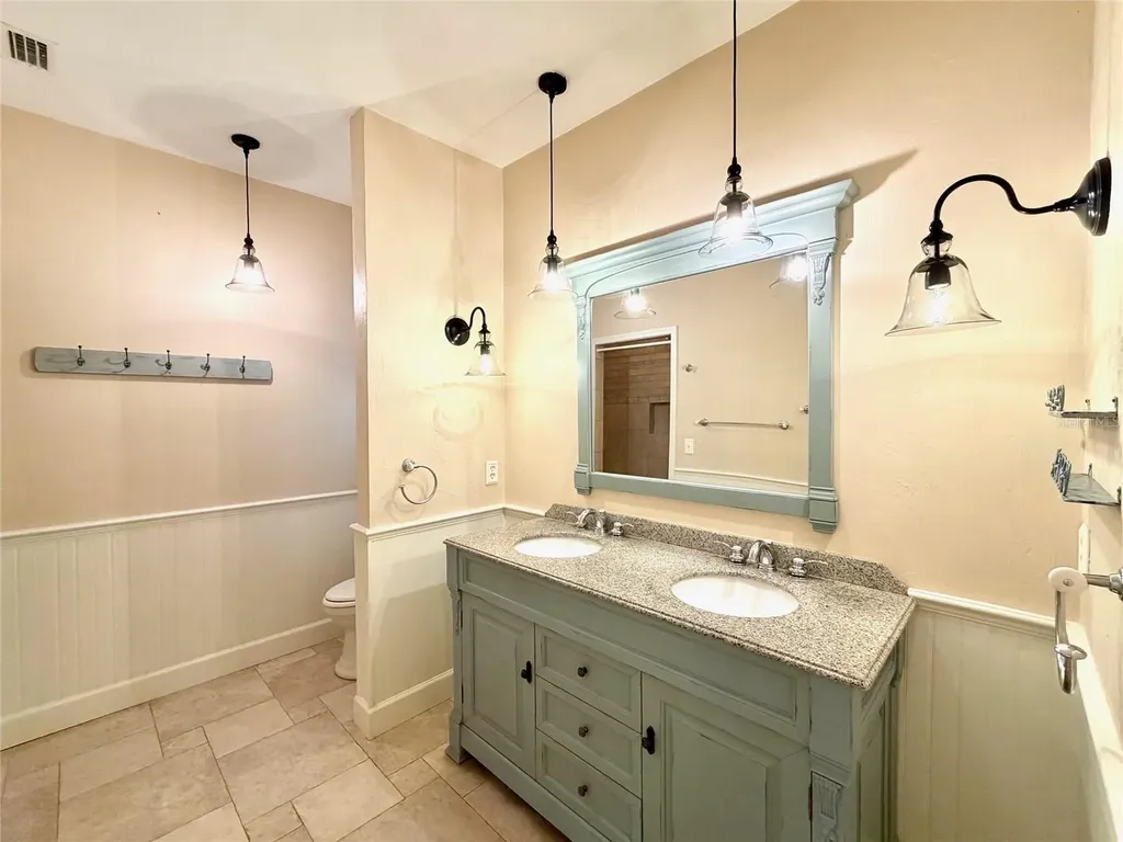 4317 NW 10th Place Gainesville FL 32605