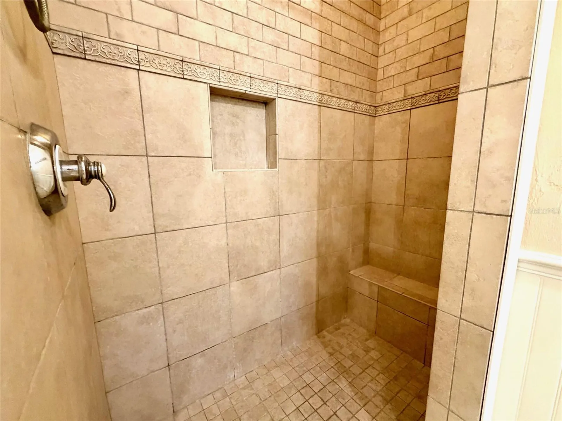4317 NW 10th Place Gainesville FL 32605