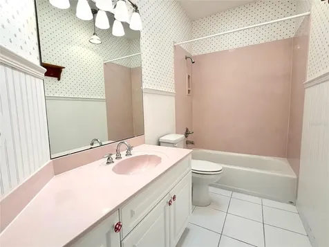 4317 NW 10th Place Gainesville FL 32605