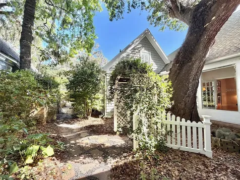 4317 NW 10th Place Gainesville FL 32605
