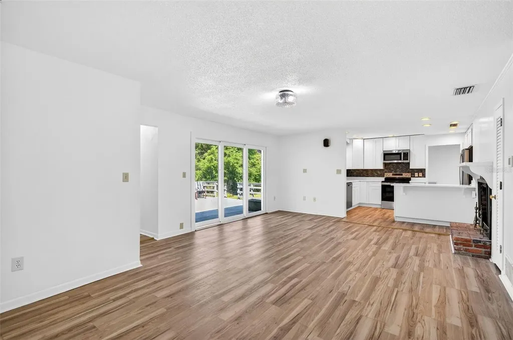 1520 S Keene Road Clearwater FL 33756