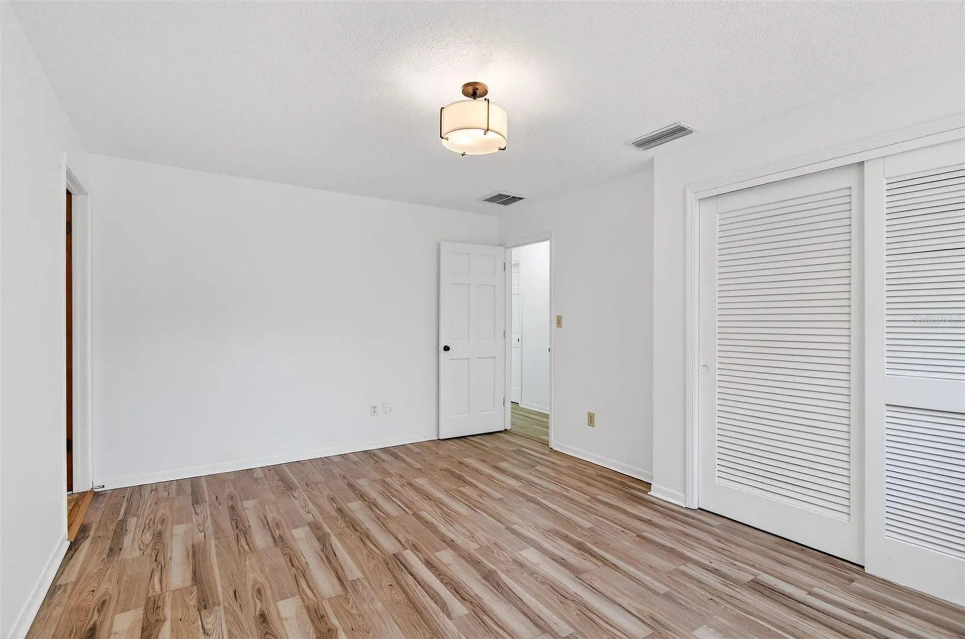 1520 S Keene Road Clearwater FL 33756