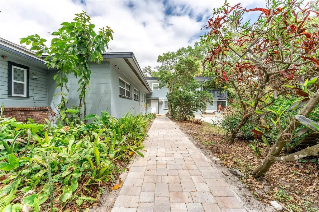 1335 40th Street Sarasota FL 34234