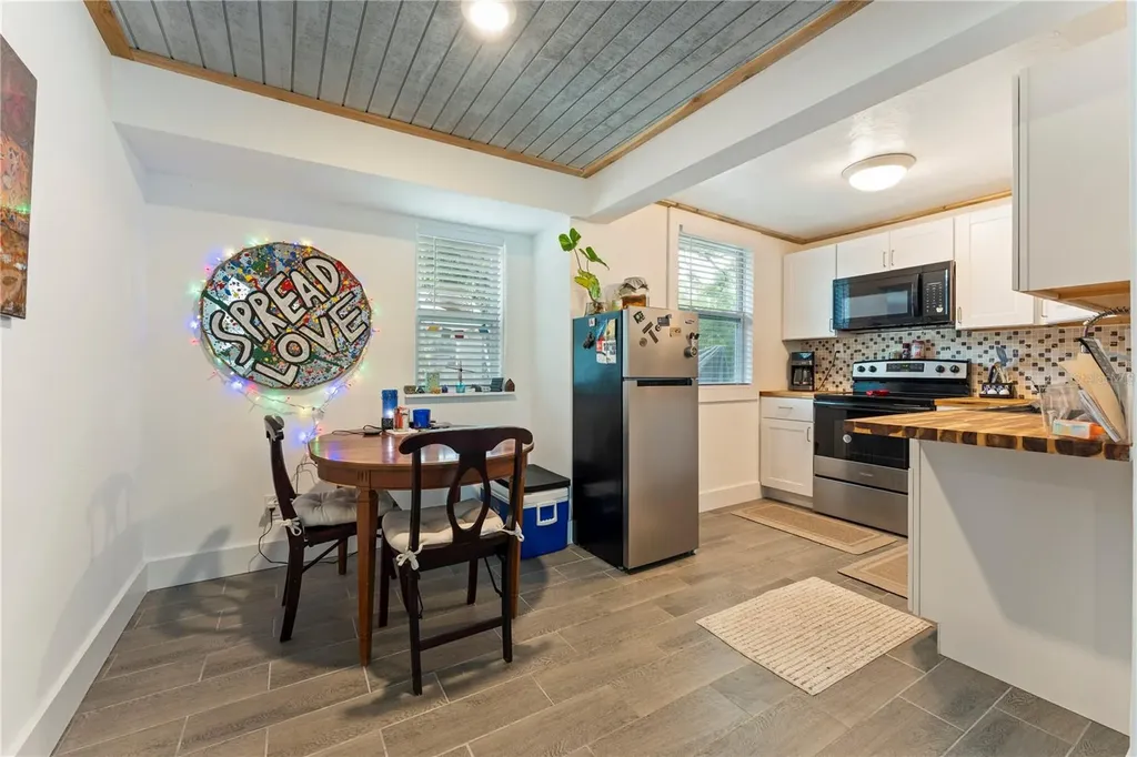 1335 40th Street Sarasota FL 34234
