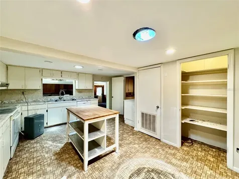 1335 40th Street Sarasota FL 34234
