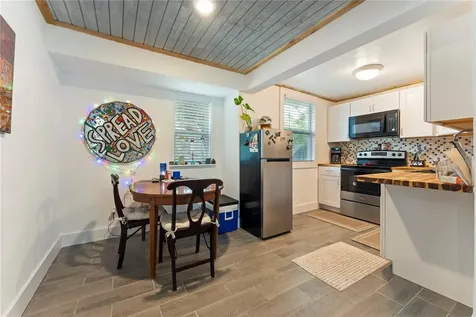 1335 40th Street Sarasota FL 34234