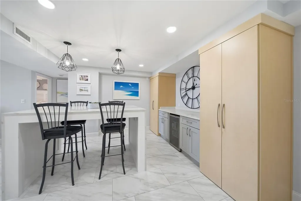 1 Key Capri Treasure Island FL 33706