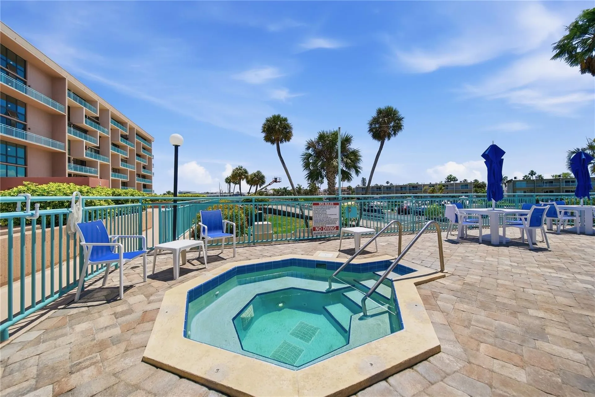 1 Key Capri Treasure Island FL 33706