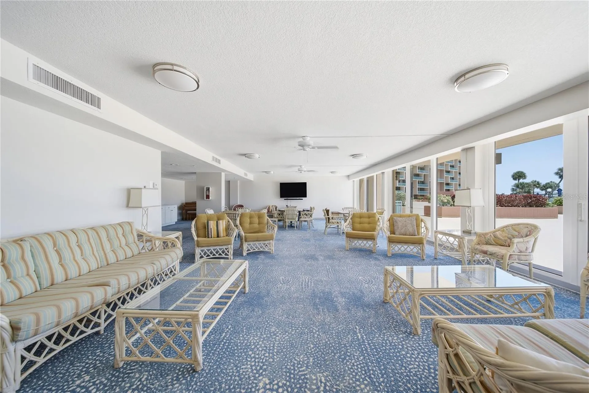 1 Key Capri Treasure Island FL 33706