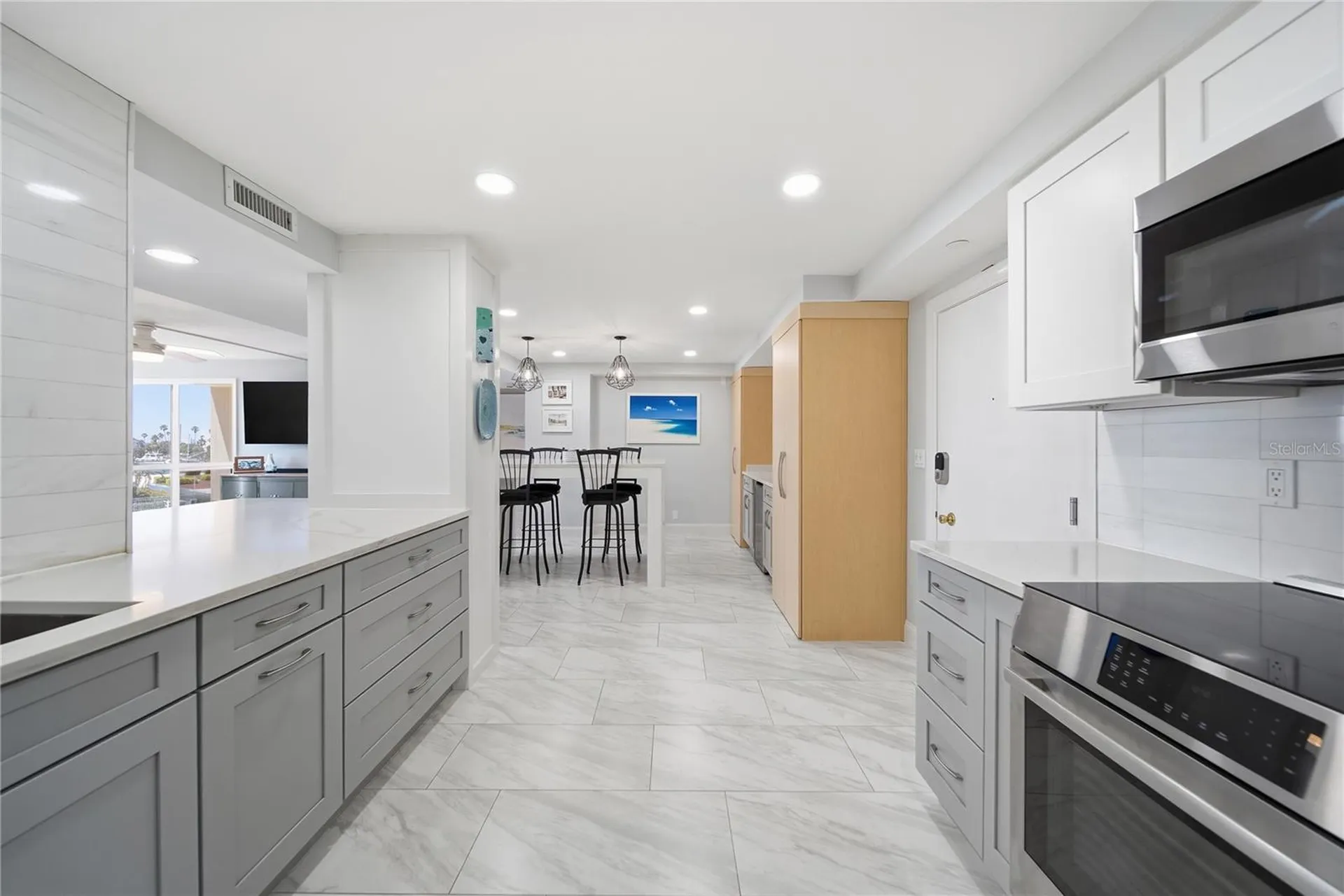 1 Key Capri Treasure Island FL 33706
