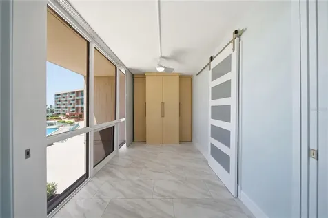 1 Key Capri Treasure Island FL 33706