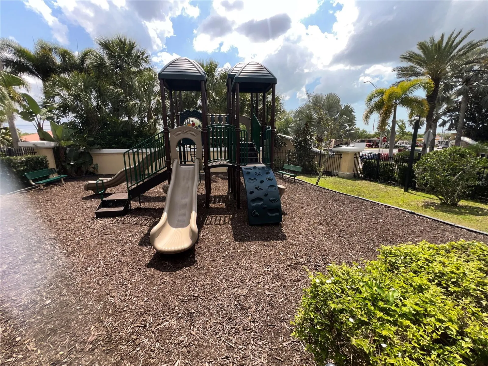 7770 Moonstone Drive Sarasota FL 34233