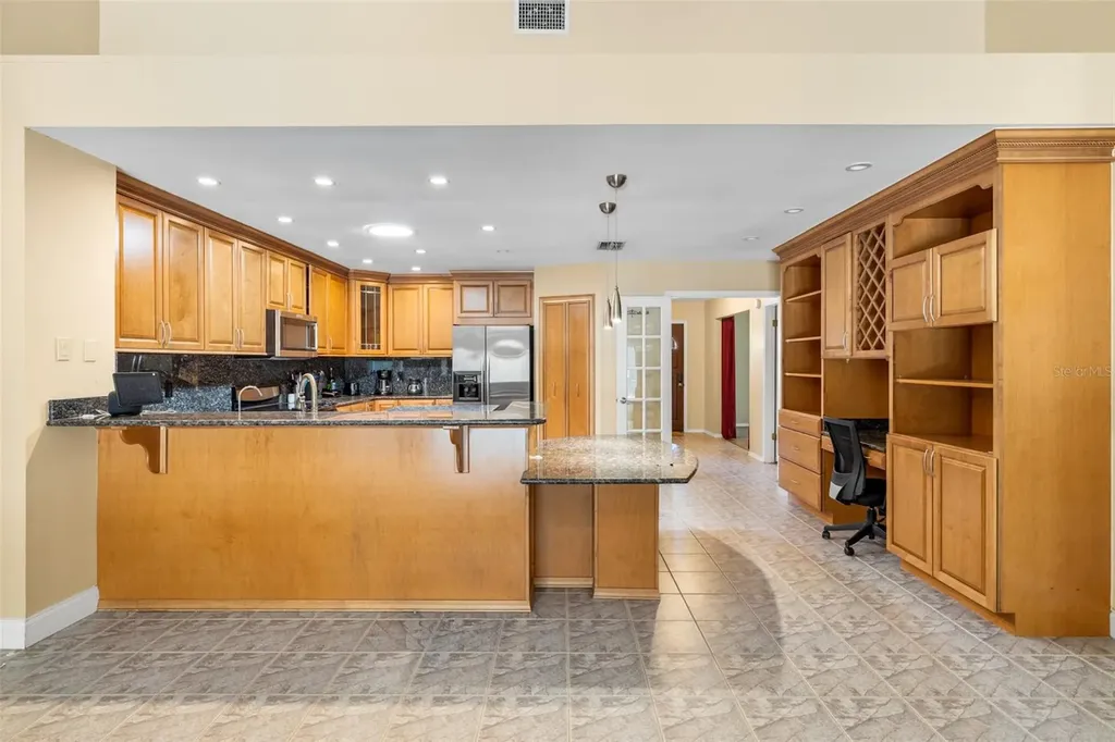 9503 Pebble Glen Avenue Tampa FL 33647