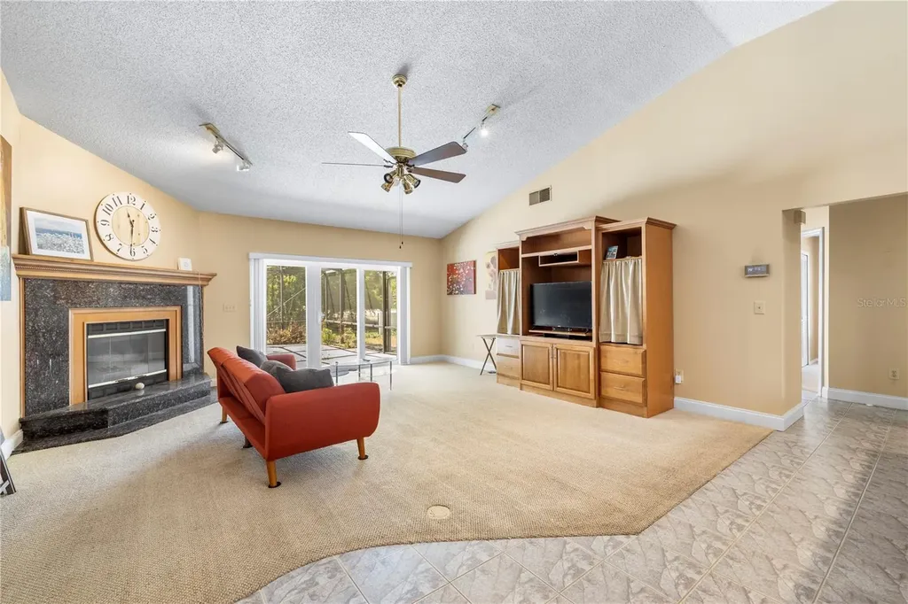 9503 Pebble Glen Avenue Tampa FL 33647