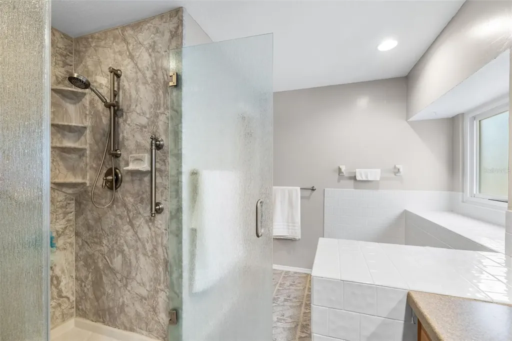 9503 Pebble Glen Avenue Tampa FL 33647