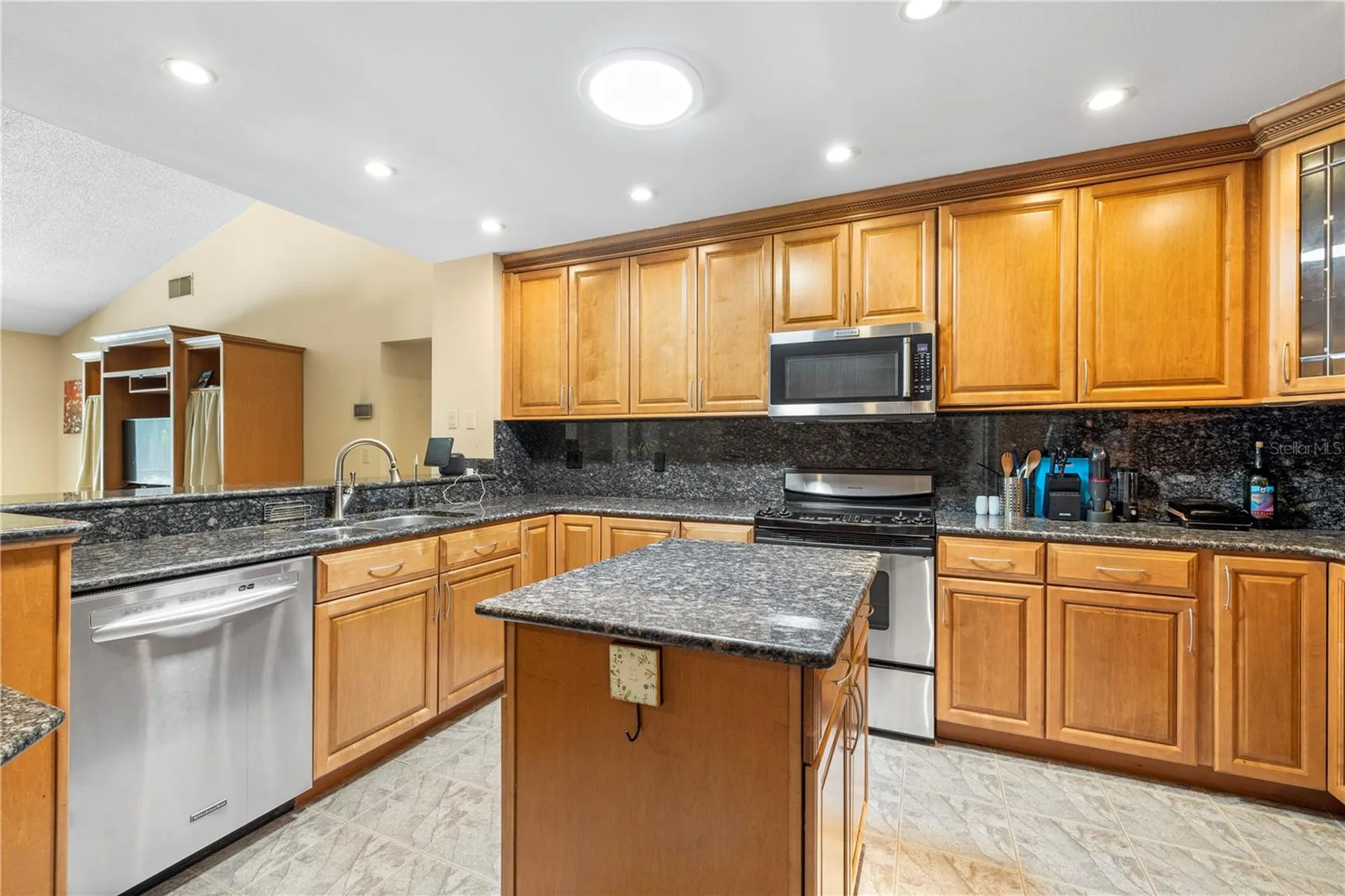 9503 Pebble Glen Avenue Tampa FL 33647