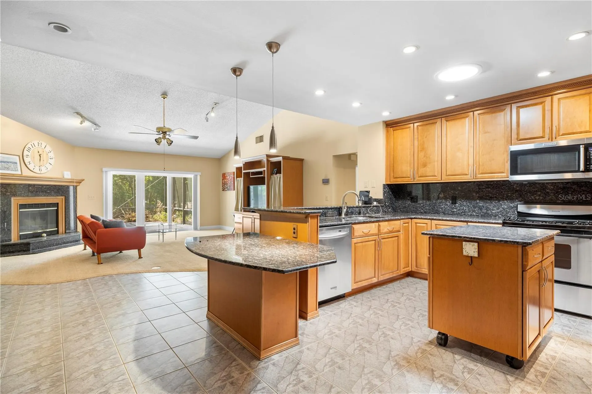 9503 Pebble Glen Avenue Tampa FL 33647