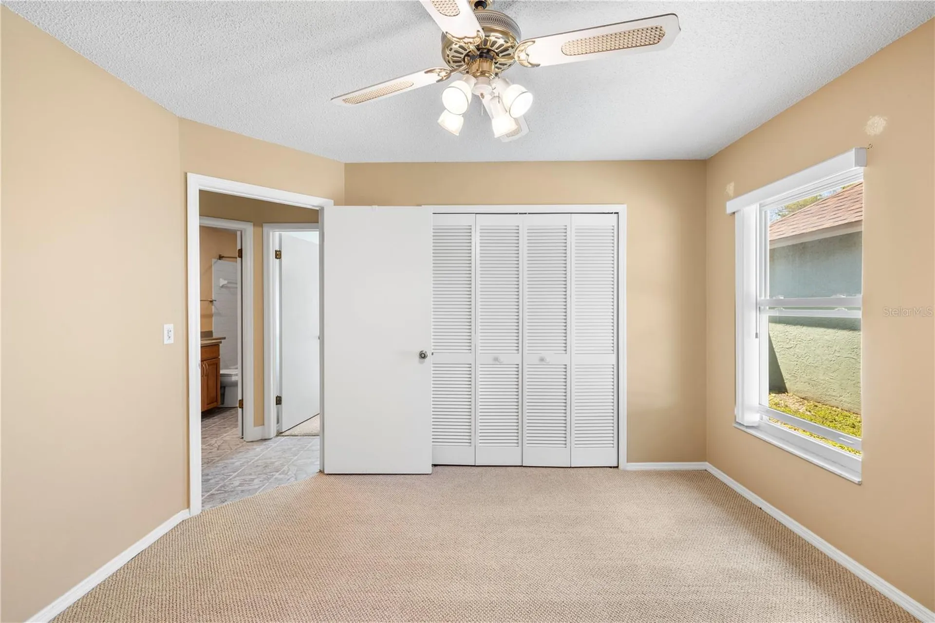 9503 Pebble Glen Avenue Tampa FL 33647