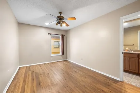 9503 Pebble Glen Avenue Tampa FL 33647