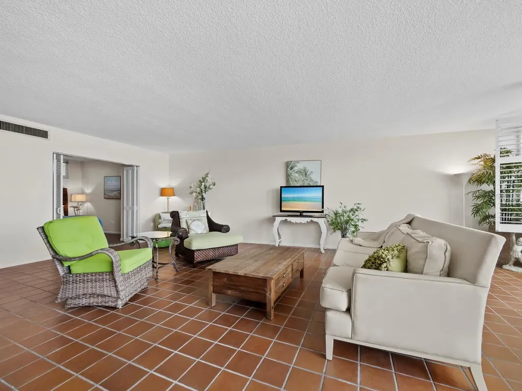 100 Sands Point Road Longboat Key FL 34228