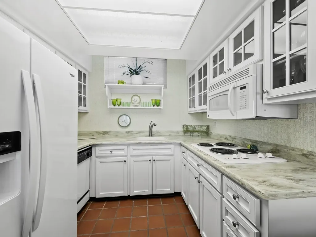 100 Sands Point Road Longboat Key FL 34228