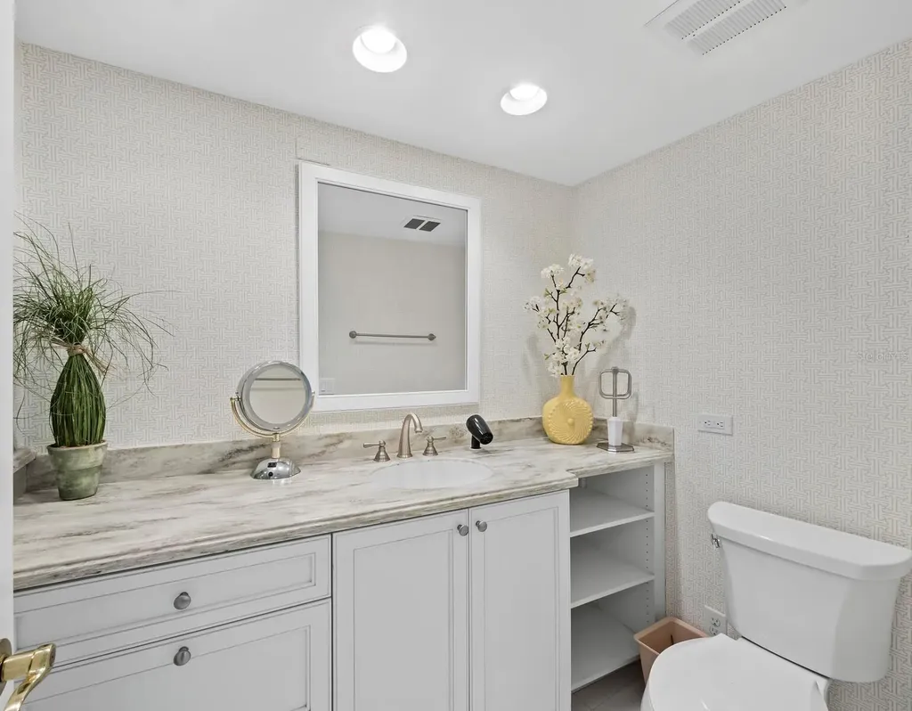 100 Sands Point Road Longboat Key FL 34228