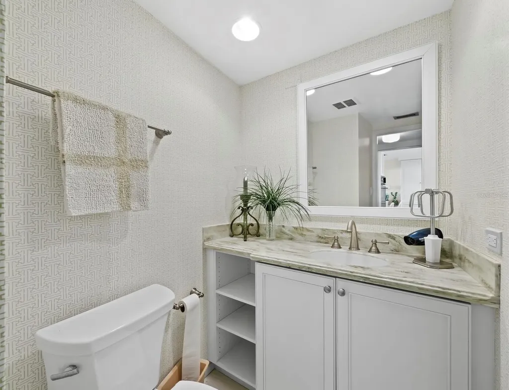 100 Sands Point Road Longboat Key FL 34228