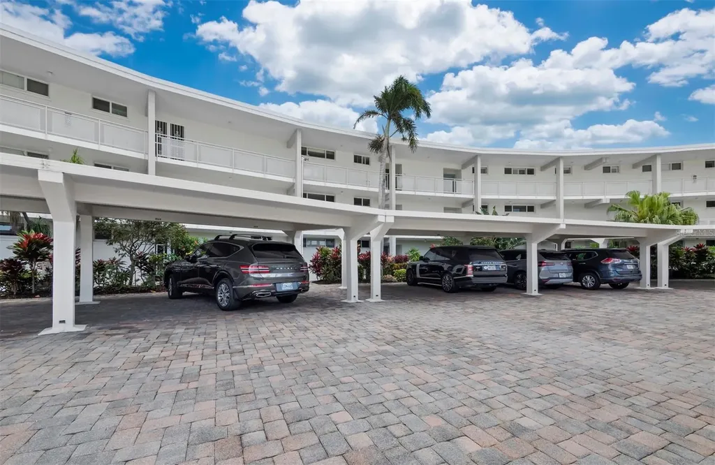 100 Sands Point Road Longboat Key FL 34228