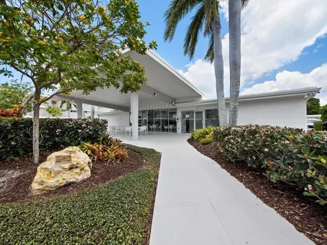 100 Sands Point Road Longboat Key FL 34228