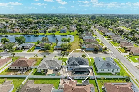 6422 2nd Street E Bradenton FL 34203