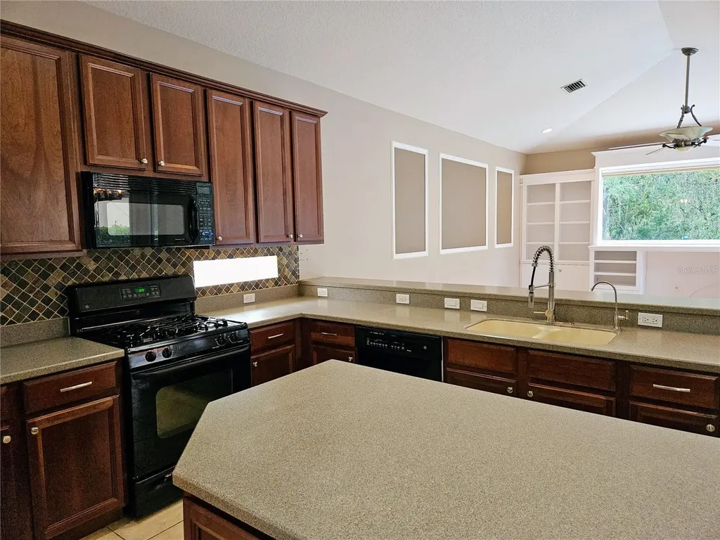 12538 Cara Cara Loop Bradenton FL 34212