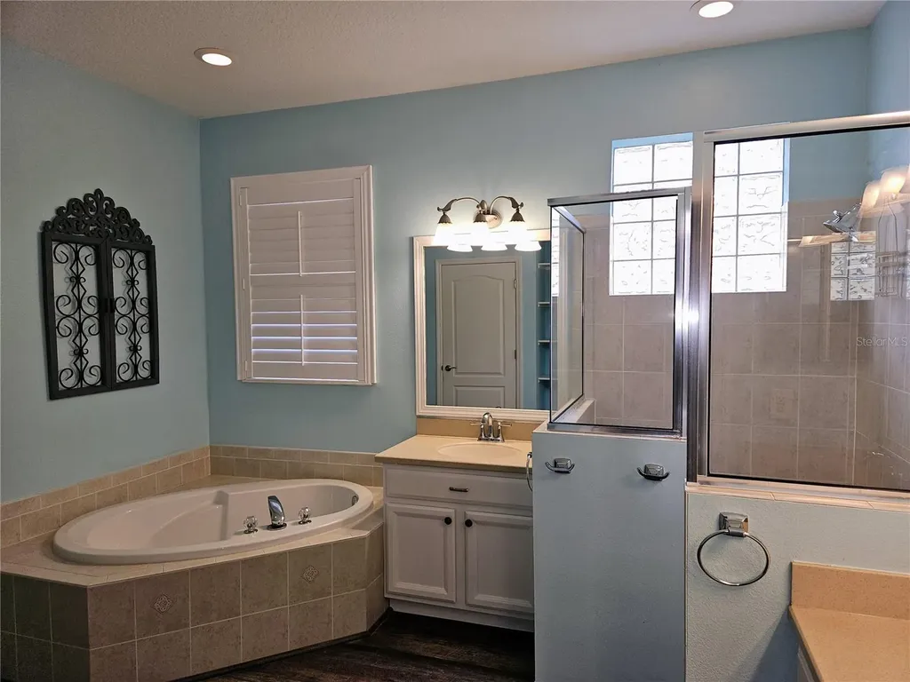 12538 Cara Cara Loop Bradenton FL 34212