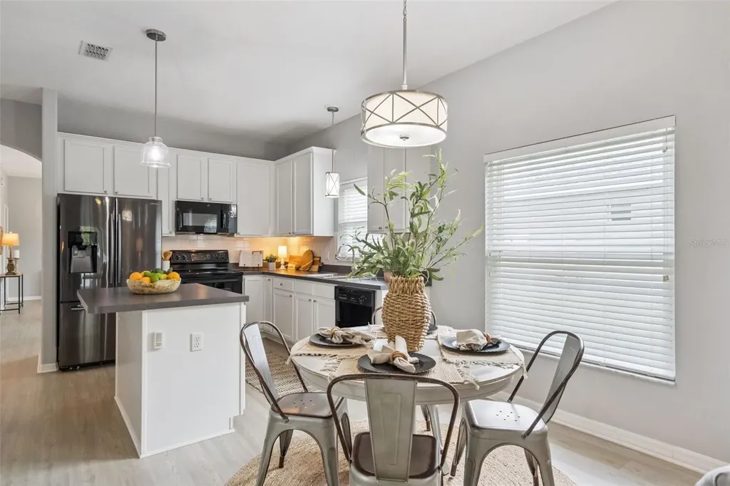 2649 Rainbow Springs Lane Orlando FL 32828