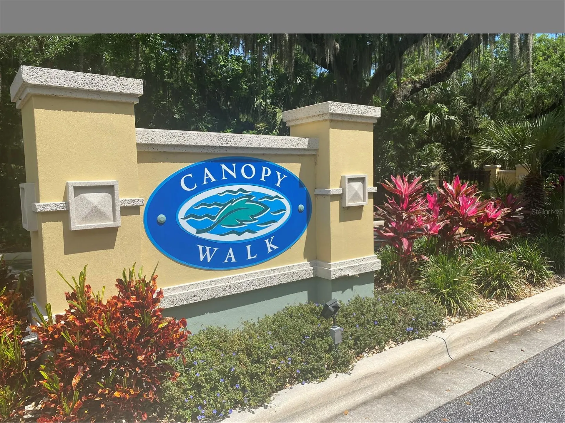 200 Canopy Walk Lane Palm Coast FL 32137