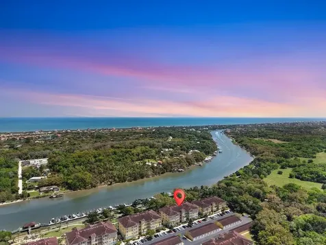 200 Canopy Walk Lane Palm Coast FL 32137