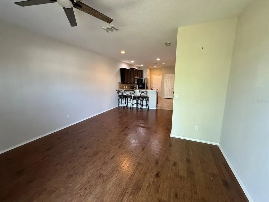 8827 Turnstone Haven Place Tampa FL 33619