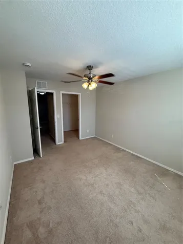 8827 Turnstone Haven Place Tampa FL 33619