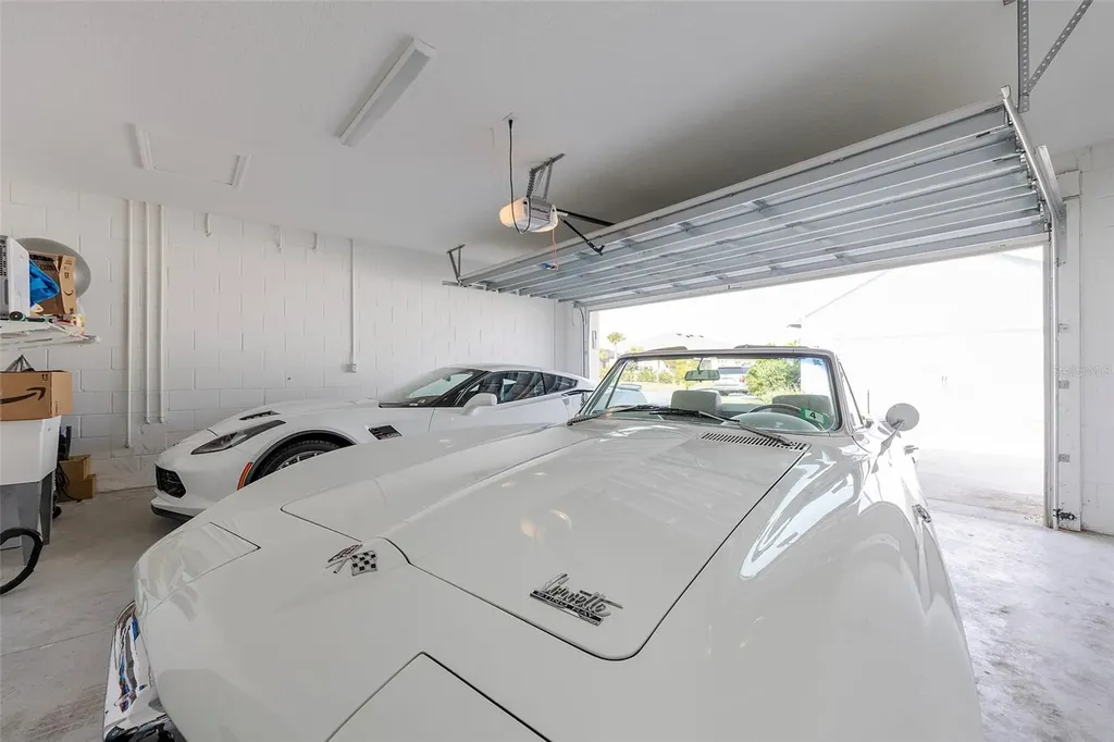 572 Landshark Boulevard Daytona Beach FL 32124