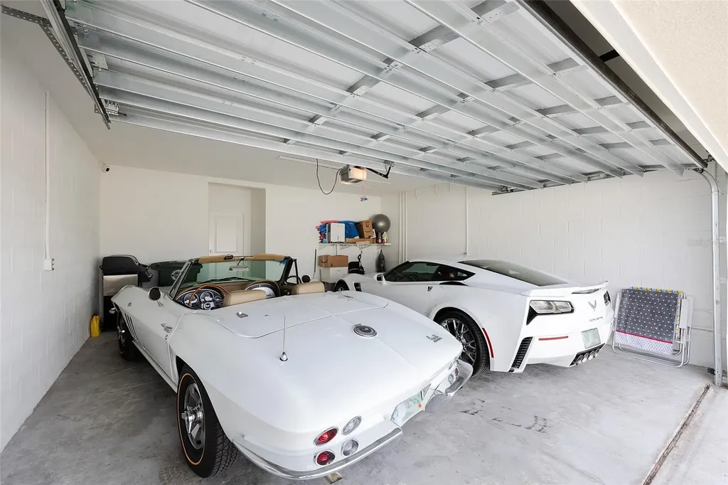 572 Landshark Boulevard Daytona Beach FL 32124