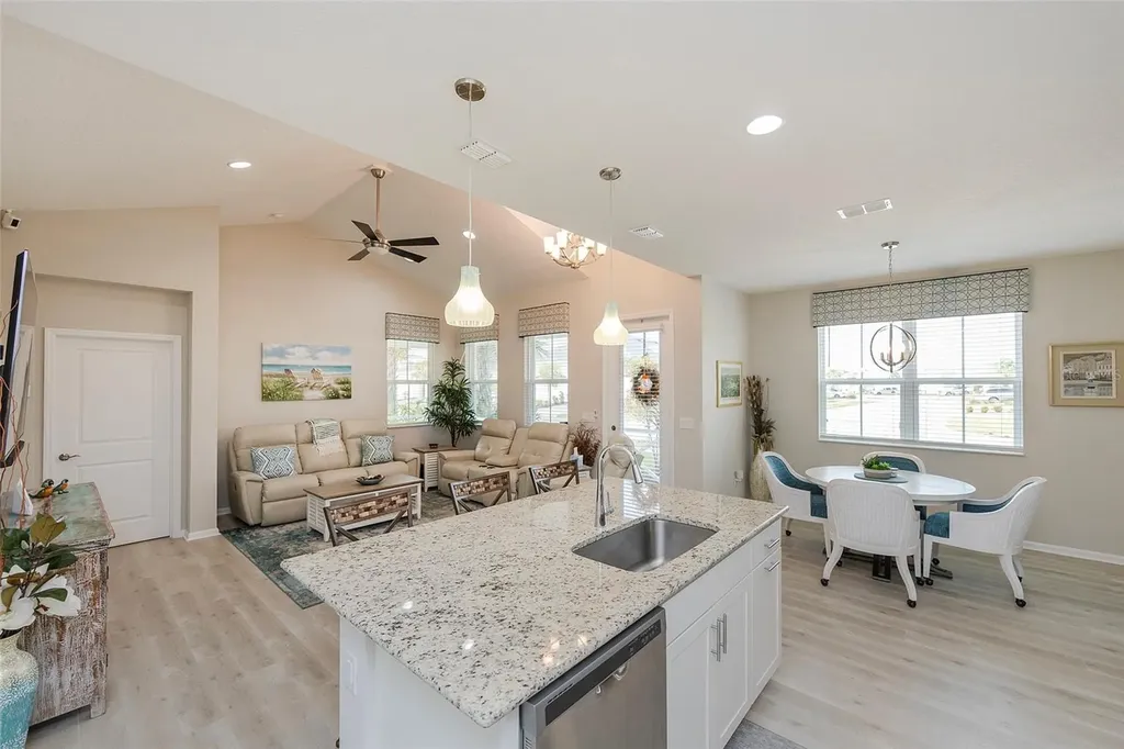 572 Landshark Boulevard Daytona Beach FL 32124
