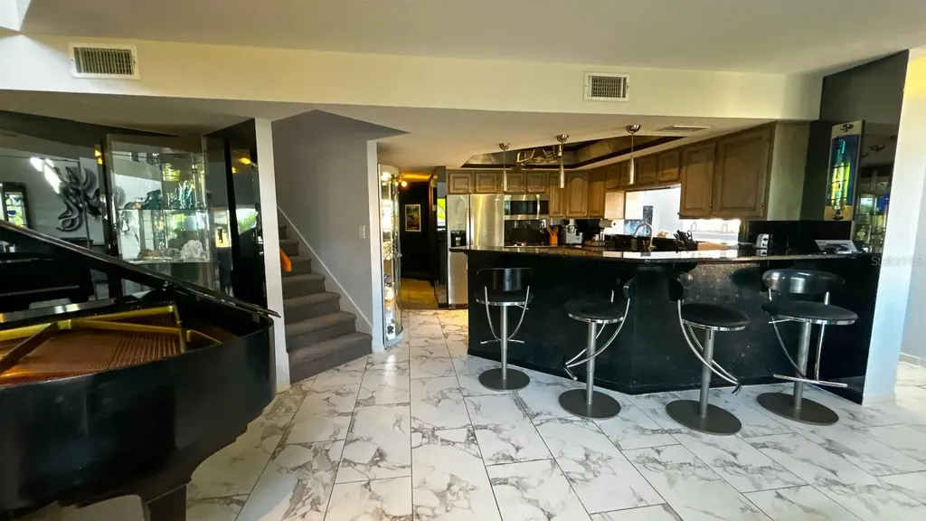 1635 Royal Palm Drive S Gulfport FL 33707