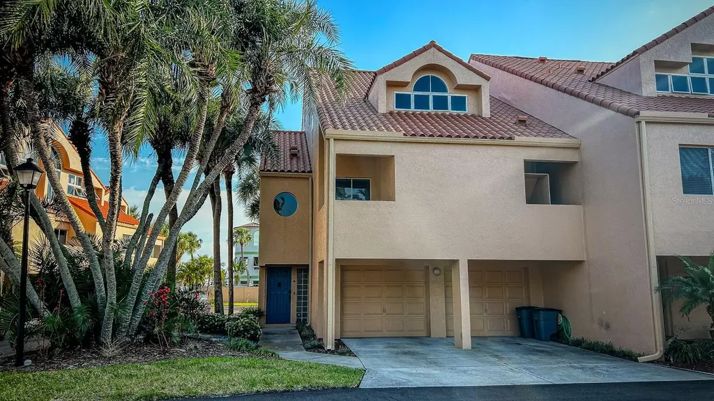 1635 Royal Palm Drive S Gulfport FL 33707