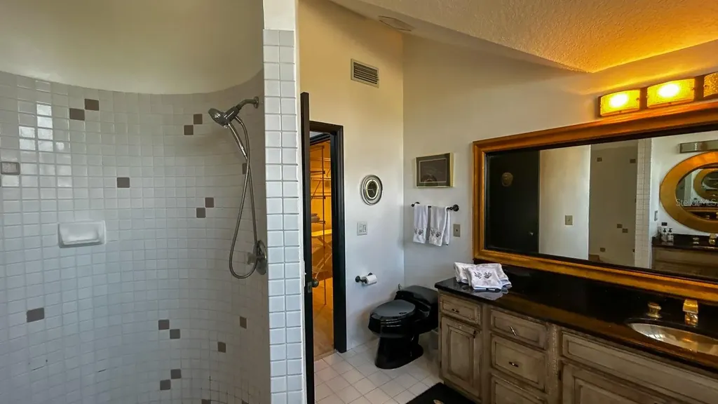 1635 Royal Palm Drive S Gulfport FL 33707