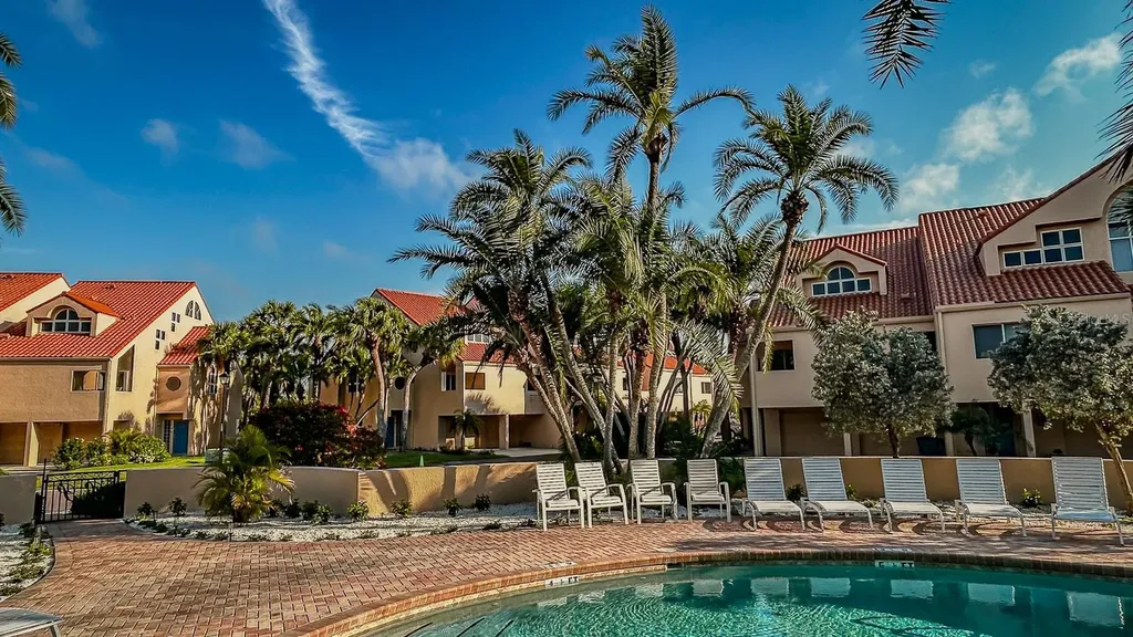 1635 Royal Palm Drive S Gulfport FL 33707
